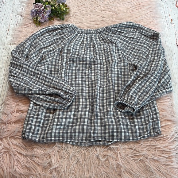 The Westside Grey Blue Plaid Tie Neck Peasant Top sz M - Picture 9 of 9